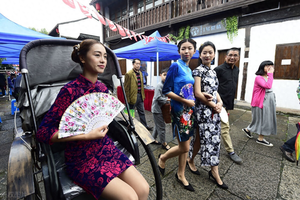 穿越小说 大反派主角 修真小说推荐_莽荒仙侠传txt下载