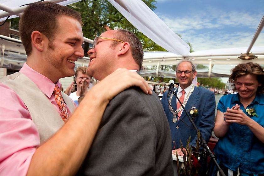 人形电脑天使心下载_人形电脑天使心 人类与电脑相爱 伦理道德变化